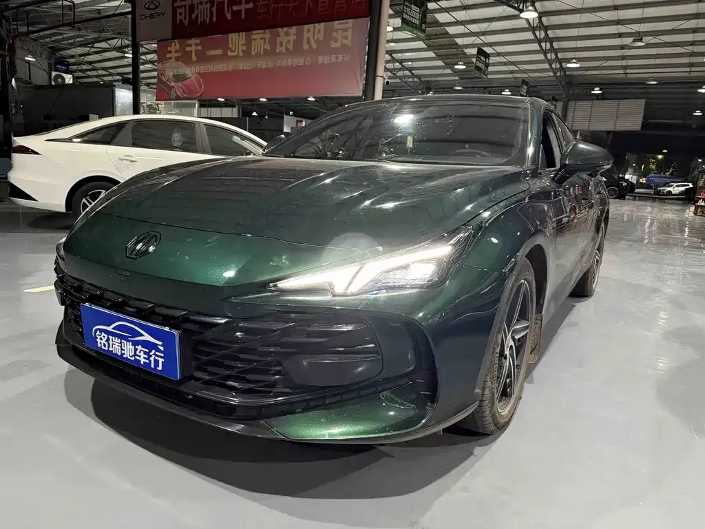 2025 MG MG7 1.5T 300 DCT Luxury