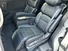 2022 Honda Elysion 2.0L e:HEV Hybrid Luxury, белый — фото 7
