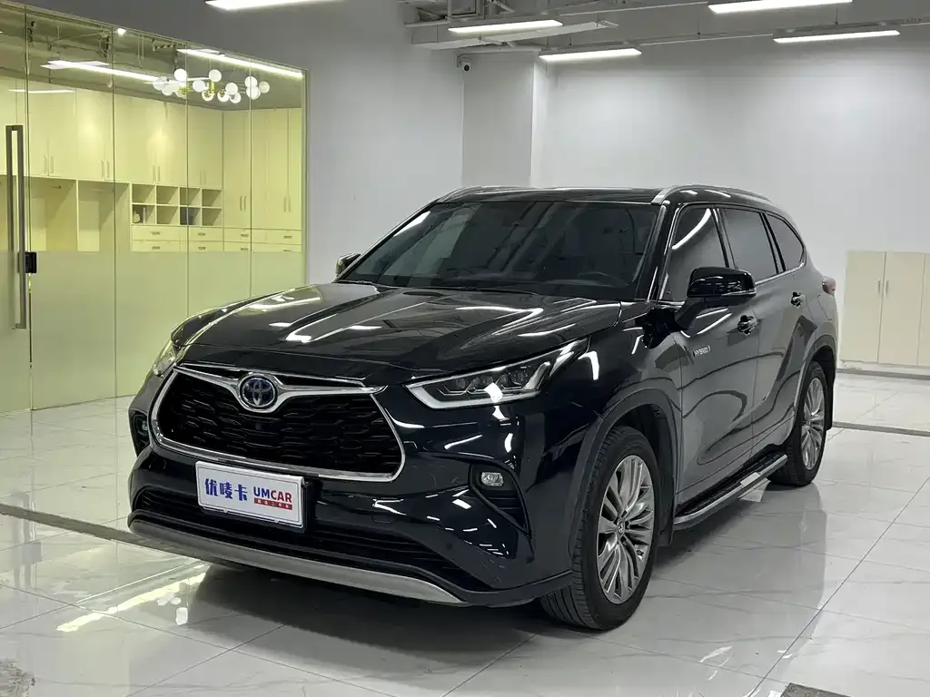 2023 Toyota Highlander 2.5L Hybrid 4WD Premium 7-seat