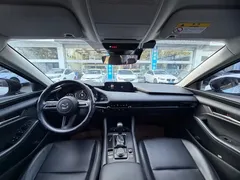 2022 Mazda 3 2.0L AT, белый — фото 9