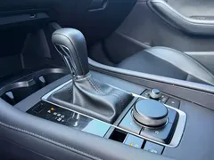 2022 Mazda 3 2.0L AT, белый — фото 13