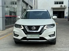 2021 Nissan X-Trail 2.5L CVT 4WD XL ITS 7-seat Luxury, белый — фото 3