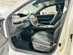 2022 Changan UNI-V 1.5T Premium, белый — фото 10
