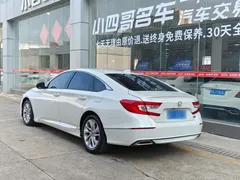 2018 Honda Accord 260TURBO Elite, белый — фото 3