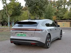 2024 Nio ET5T 75kWh Touring — фото 3
