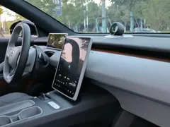 2024 Nio ET5T 75kWh Touring — фото 23