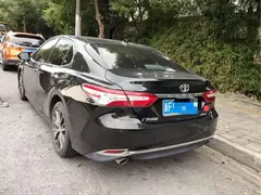 2021 Toyota Camry 2.5G Luxury, чёрный — фото 8
