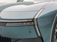 2025 Xpeng P7 702 Long Range Ultra — фото 9