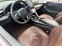 2021 Toyota Avalon 2.5L Luxury, чёрный — фото 9