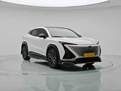 2022 Changan UNI-T 1.5T Sport Premium, белый — фото 6