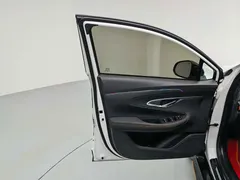2022 Changan UNI-T 1.5T Sport Premium, белый — фото 18
