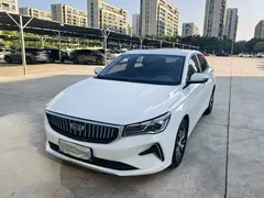 2023 Geely Emgrand 4th Gen Champion 1.5L CVT Luxury, белый — фото 1