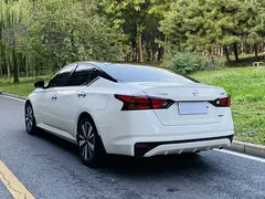 2021 Nissan Teana 2.0L XL Comfort, белый — фото 16