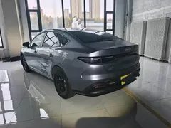 2025 BYD Seal 05 PHEV DM-i Smart Drive 55km Luxury — фото 4
