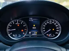 2023 Nissan Tiida 1.6L CVT — фото 6