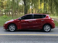 2023 Nissan Tiida 1.6L CVT — фото 14