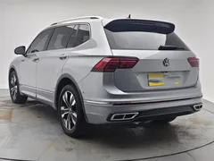 2022 Volkswagen Tiguan L 330TSI AT 2WD R-Line — фото 3