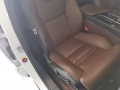 2022 Volvo XC60 4WD Luxury, белый — фото 25