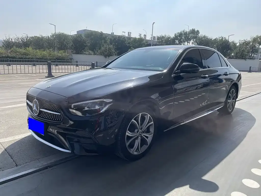 2022 Mercedes-Benz E-Class E 300 L Sport Fashion