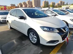 2021 Nissan Tiida 1.6L CVT, белый — фото 4