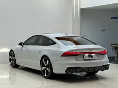 2022 Audi A7 45 TFSI, белый — фото 13