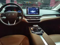 2024 Hongqi E-QM5 EV 610km Plus, чёрный — фото 12