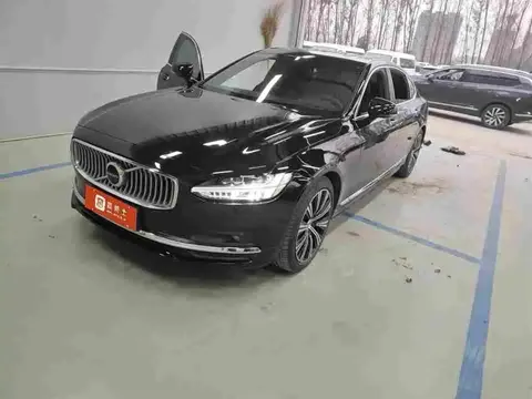 2021 Volvo S90