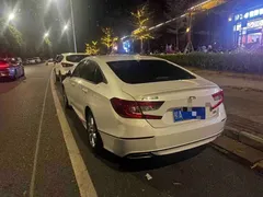 2018 Honda Accord 260TURBO Elite, белый — фото 6