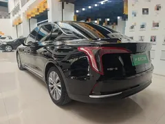 2023 Hongqi E-QM5 EV 620km PLUS, чёрный — фото 5
