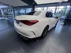 2023 Mercedes-Benz C-Class C 260 L Sport, белый — фото 12