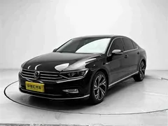 2020 Volkswagen Magotan 330TSI DSG Luxury, чёрный — фото 1