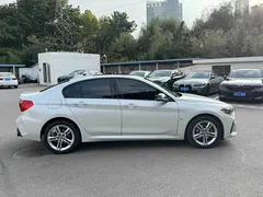 2021 BMW 1 Series 120i M Sport Night Edition, белый — фото 7