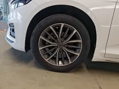 2021 Geely Preface 2.0TD Luxury, белый — фото 23