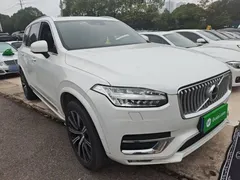 2021 Volvo XC90 7 Seats, белый — фото 4