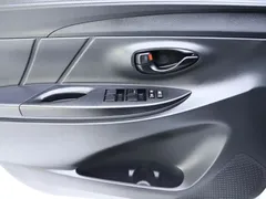 2022 Toyota Yaris L Zhixuan X 1.5L CVT Leading Plus, белый — фото 8