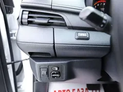 2022 Toyota Yaris L Zhixuan X 1.5L CVT Leading Plus, белый — фото 9