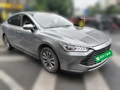 2024 BYD Qin PLUS Honor DM-i PHEV 55km Leading — фото 3