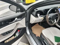 2024 BYD Qin PLUS Honor DM-i PHEV 55km Leading — фото 17