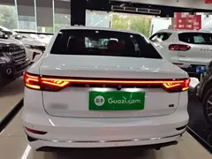 2022 Geely Emgrand 4th Gen 1.5L CVT Premium, белый — фото 6