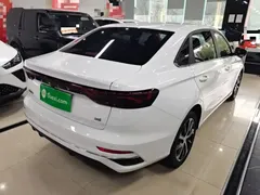 2022 Geely Emgrand 4th Gen 1.5L CVT Premium, белый — фото 7