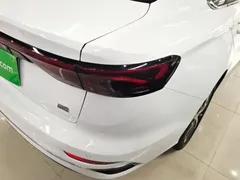 2022 Geely Emgrand 4th Gen 1.5L CVT Premium, белый — фото 8