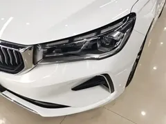 2022 Geely Emgrand 4th Gen 1.5L CVT Premium, белый — фото 24