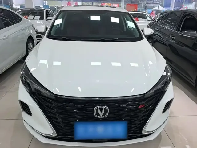 2021 Changan Eado PLUS Blue Whale NE 1.4T GDI DCT Flagship