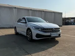 2023 Volkswagen Sagitar 300TSI DSG, белый — фото 3