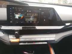2022 Changan UNI-V 1.5T Premium — фото 14