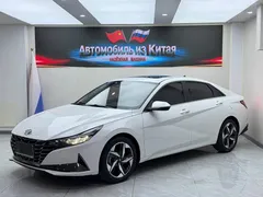 2022 Hyundai Elantra 1.5L CVT LUX Premium, белый — фото 1