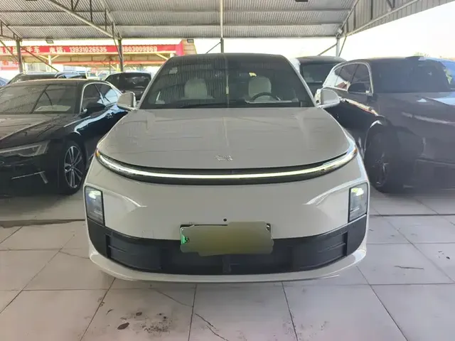 2024 Li Auto L6