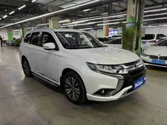 2021 Mitsubishi Outlander 2.0L 2WD Enjoy 5-seat, белый — фото 3