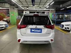 2021 Mitsubishi Outlander 2.0L 2WD Enjoy 5-seat, белый — фото 6