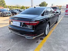 2021 Audi A8L 50 TFSI quattro Comfort, чёрный — фото 4